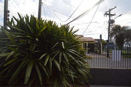 Casa à venda com 100m², 2 quartos e 4 vagasVista da Janela da Suíte