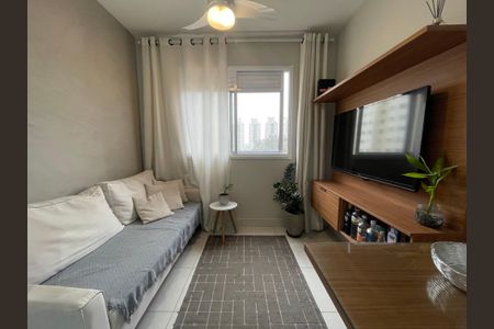 Sala de apartamento para alugar com 2 quartos, 35m² em Jardim Celeste, São Paulo