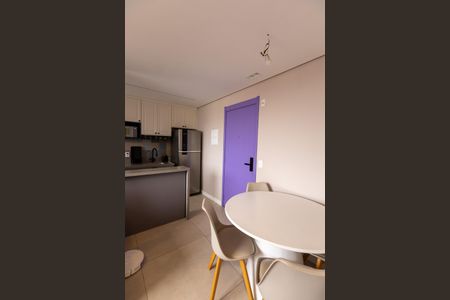 Apartamento à venda com 38m², 2 quartos e sem vaga Apartamento à venda com 38m², 2 quartos e sem vagaSala de Jantar