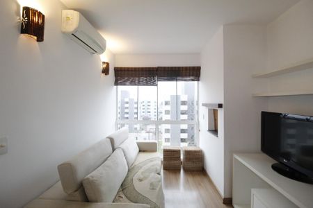 Sala de apartamento à venda com 2 quartos, 59m² em Sarandi, Porto Alegre