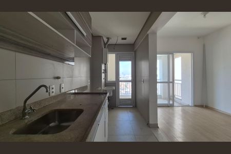 Sala/Cozinha de apartamento à venda com 2 quartos, 57m² em Vila Homero Thon, Santo André