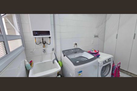 Apartamento à venda com 100m², 3 quartos e 2 vagasLavanderia