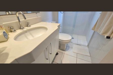 Apartamento à venda com 100m², 3 quartos e 2 vagasBanheiro