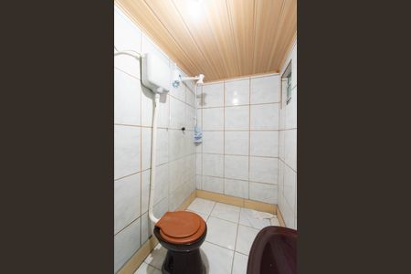 Casa de condomínio para alugar com 100m², 3 quartos e sem vaga Casa de condomínio para alugar com 100m², 3 quartos e sem vagaBanheiro da Suíte