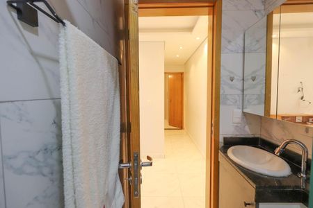 Apartamento à venda com 38m², 2 quartos e sem vaga Apartamento à venda com 38m², 2 quartos e sem vagaBanheiro