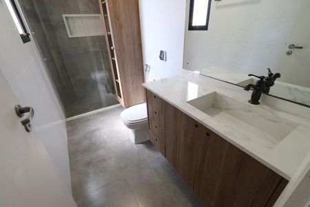 Apartamento para alugar com 122m², 3 quartos e 2 vagas Apartamento para alugar com 122m², 3 quartos e 2 vagasBanheiro