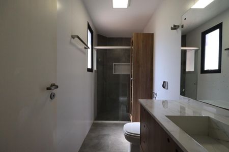 Apartamento para alugar com 122m², 3 quartos e 2 vagas Apartamento para alugar com 122m², 3 quartos e 2 vagasBanheiro
