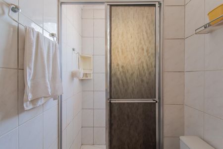 Apartamento para alugar com 47m², 2 quartos e 2 vagas Apartamento para alugar com 47m², 2 quartos e 2 vagasBanheiro Social