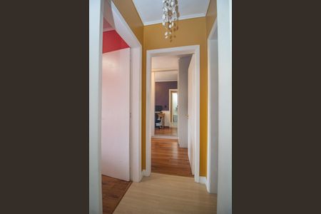 Apartamento à venda com 75m², 2 quartos e 1 vaga Apartamento à venda com 75m², 2 quartos e 1 vagaCorredor