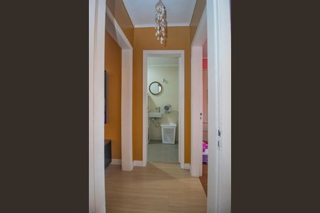 Apartamento à venda com 75m², 2 quartos e 1 vaga Apartamento à venda com 75m², 2 quartos e 1 vagaCorredor