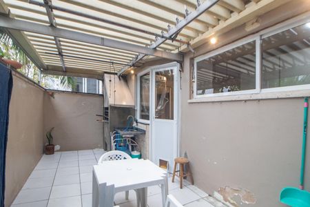 Apartamento à venda com 75m², 2 quartos e 1 vaga Apartamento à venda com 75m², 2 quartos e 1 vagaÁrea de Serviço