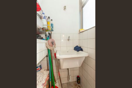 Apartamento à venda com 65m², 2 quartos e 1 vagaÁrea de Serviço