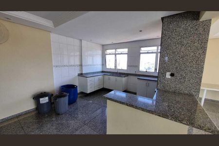 Apartamento para alugar com 135m², 4 quartos e 3 vagasÁrea comum