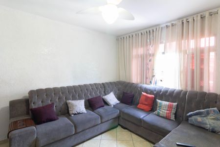 Sala de casa à venda com 3 quartos, 198m² em Jardim Naufal, São Paulo