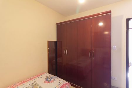 Casa para alugar com 198m², 3 quartos e 4 vagas Casa para alugar com 198m², 3 quartos e 4 vagasQuarto 2