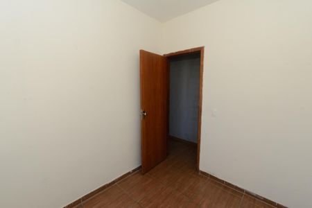 Quarto 2 de apartamento para alugar com 3 quartos, 67m² em Tirol, Contagem