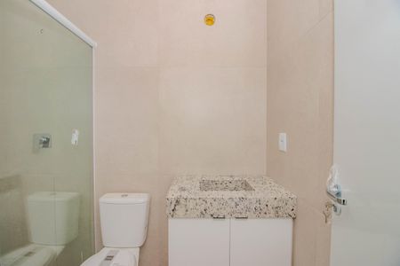 Casa à venda com 193m², 3 quartos e 4 vagas Casa à venda com 193m², 3 quartos e 4 vagasBanheiro da Suíte 2