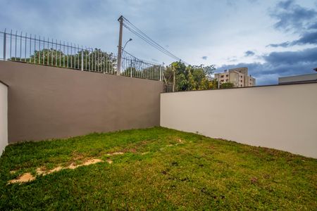 Casa à venda com 193m², 3 quartos e 4 vagas Casa à venda com 193m², 3 quartos e 4 vagasÁrea Externa