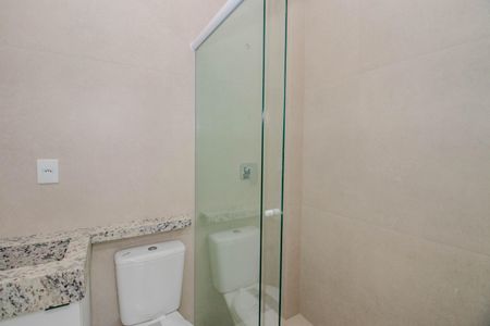 Casa à venda com 193m², 3 quartos e 4 vagas Casa à venda com 193m², 3 quartos e 4 vagasBanheiro da Suíte 1