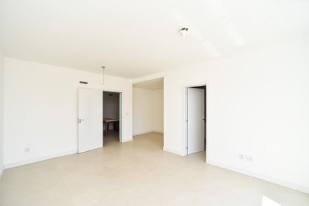 Casa à venda com 198m², 3 quartos e 2 vagas Casa à venda com 198m², 3 quartos e 2 vagasSuíte 1