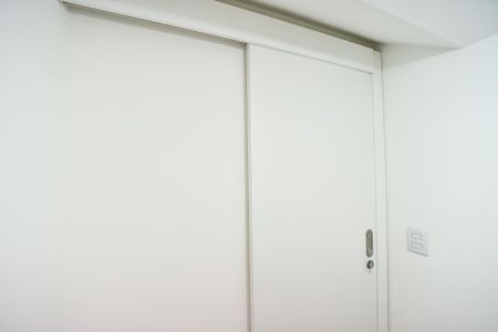 Casa à venda com 198m², 3 quartos e 2 vagas Casa à venda com 198m², 3 quartos e 2 vagasLavabo