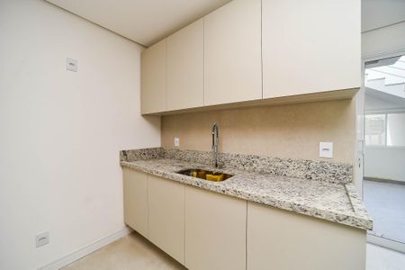 Casa à venda com 198m², 3 quartos e 2 vagas Casa à venda com 198m², 3 quartos e 2 vagasCozinha