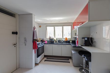 Apartamento à venda com 200m², 3 quartos e 3 vagasCozinha