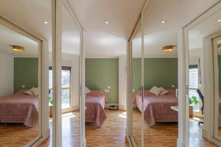 Apartamento à venda com 200m², 3 quartos e 3 vagasBanheiro Social