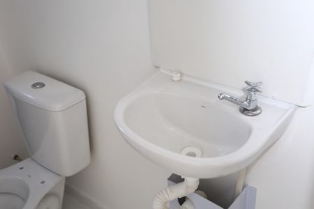 Apartamento para alugar com 37m², 1 quarto e sem vaga Apartamento para alugar com 37m², 1 quarto e sem vagaBanheiro Social