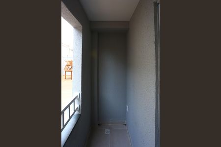 Apartamento para alugar com 37m², 1 quarto e sem vaga Apartamento para alugar com 37m², 1 quarto e sem vagaVaranda do Quarto
