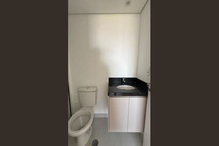 Apartamento para alugar com 65m², 3 quartos e 2 vagas Apartamento para alugar com 65m², 3 quartos e 2 vagasBanheiro