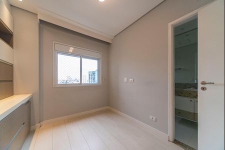 Apartamento à venda com 161m², 3 quartos e 3 vagas Apartamento à venda com 161m², 3 quartos e 3 vagasSuíte 1