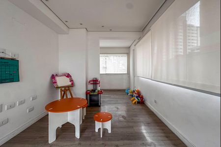 Apartamento à venda com 161m², 3 quartos e 3 vagas Apartamento à venda com 161m², 3 quartos e 3 vagasÁrea comum - Brinquedoteca