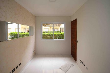 Sala de apartamento para alugar com 2 quartos, 48m² em Vila Antonieta, São Paulo