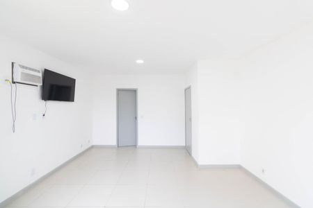 Casa para alugar com 320m², 2 quartos e 2 vagas Casa para alugar com 320m², 2 quartos e 2 vagasSuíte 2