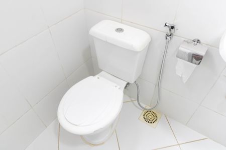 Casa para alugar com 320m², 2 quartos e 2 vagas Casa para alugar com 320m², 2 quartos e 2 vagasBanheiro da Suíte 2