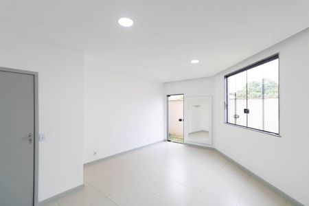 Casa para alugar com 320m², 2 quartos e 2 vagas Casa para alugar com 320m², 2 quartos e 2 vagasSuíte 2