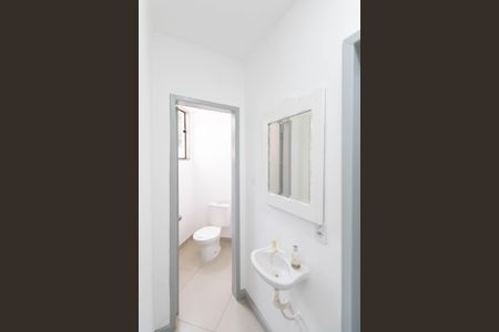 Casa para alugar com 320m², 2 quartos e 2 vagas Casa para alugar com 320m², 2 quartos e 2 vagasLavabo