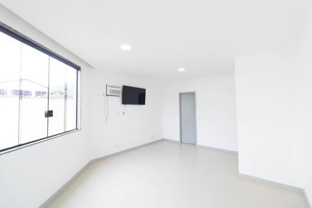 Casa para alugar com 320m², 2 quartos e 2 vagas Casa para alugar com 320m², 2 quartos e 2 vagasSuíte 2