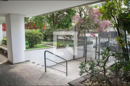 Apartamento à venda com 82m², 3 quartos e 2 vagas Apartamento à venda com 82m², 3 quartos e 2 vagasÁrea comum
