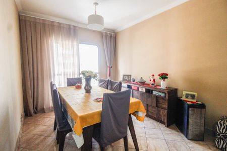 Apartamento à venda com 82m², 3 quartos e 2 vagas Apartamento à venda com 82m², 3 quartos e 2 vagasSala
