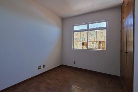 Apartamento à venda com 85m², 3 quartos e 2 vagasQuarto 1
