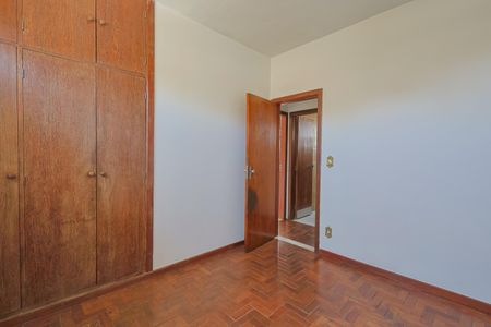 Apartamento à venda com 85m², 3 quartos e 2 vagasQuarto 1