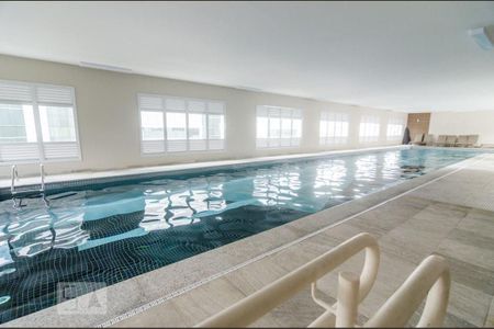 Apartamento à venda com 57m², 1 quarto e 2 vagas Apartamento à venda com 57m², 1 quarto e 2 vagasPiscina