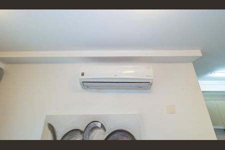 Apartamento à venda com 57m², 1 quarto e 2 vagas Apartamento à venda com 57m², 1 quarto e 2 vagasDetalhe - Sala