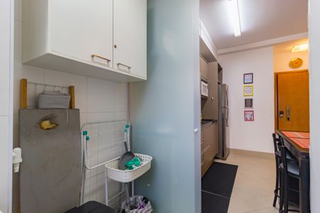 Apartamento à venda com 57m², 1 quarto e 2 vagas Apartamento à venda com 57m², 1 quarto e 2 vagasÁrea de Serviço
