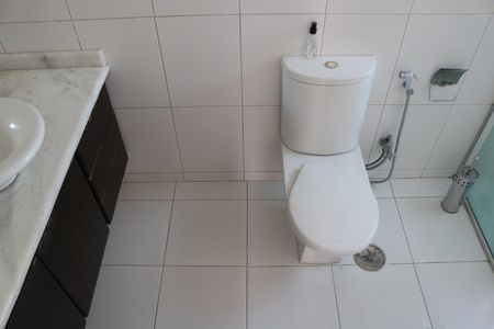 Apartamento à venda com 100m², 2 quartos e 1 vagaBanheiro da Suíte