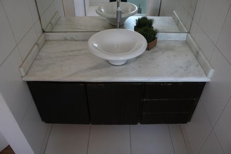 Apartamento à venda com 100m², 2 quartos e 1 vagaBanheiro da Suíte