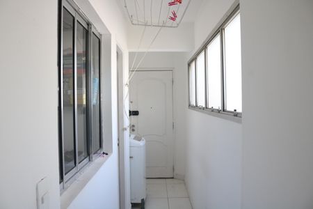 Apartamento à venda com 100m², 2 quartos e 1 vagaÁrea de Serviço