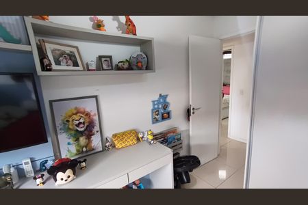 Apartamento à venda com 206m², 4 quartos e 2 vagas Apartamento à venda com 206m², 4 quartos e 2 vagasQuarto 2